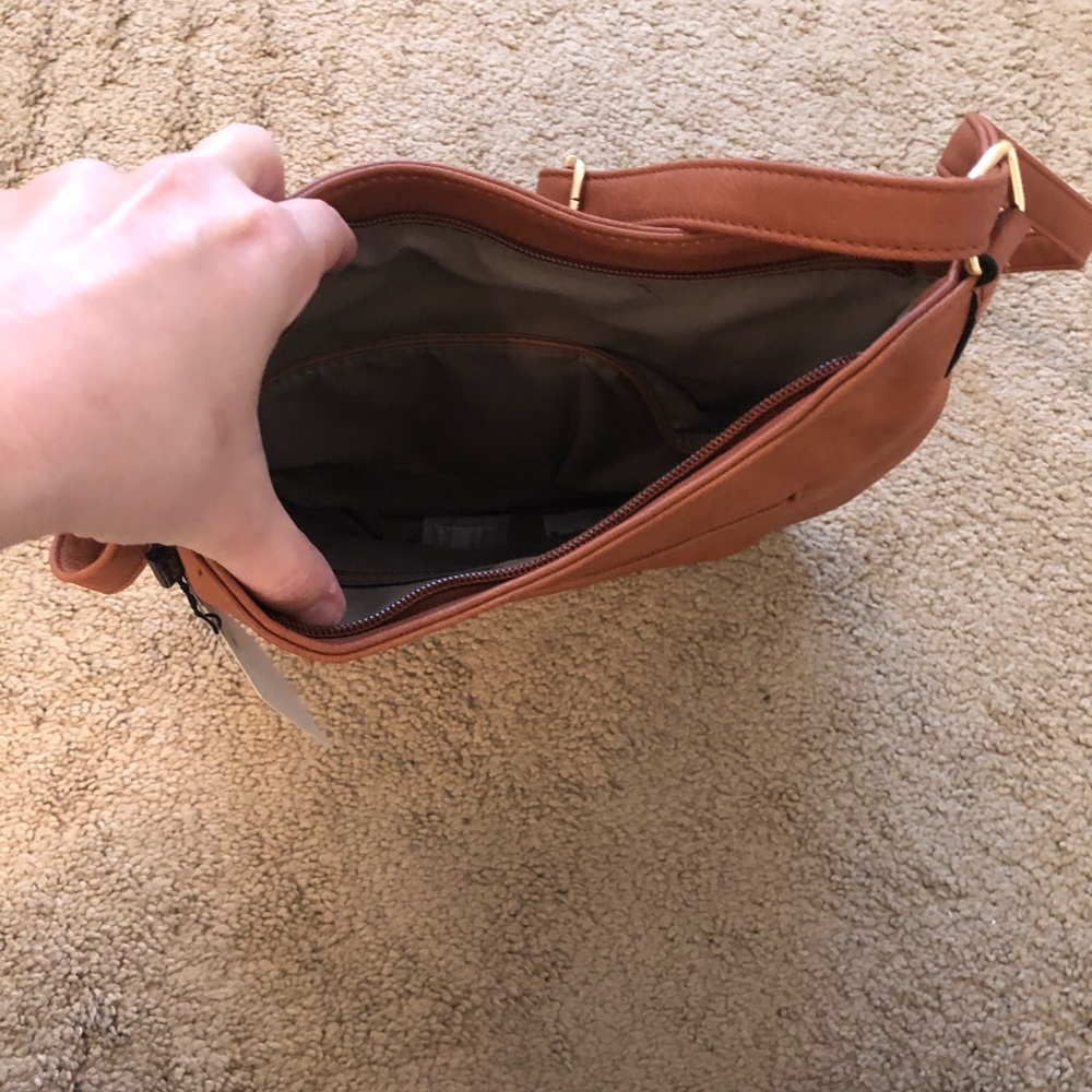 Purse - Picture 3 of 3